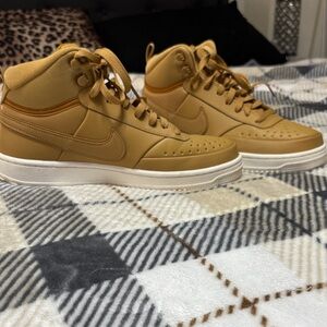 Nike Men's Camel High-Top Sneakers